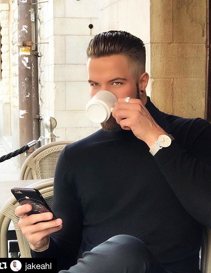 QuestionMe.co tweet media