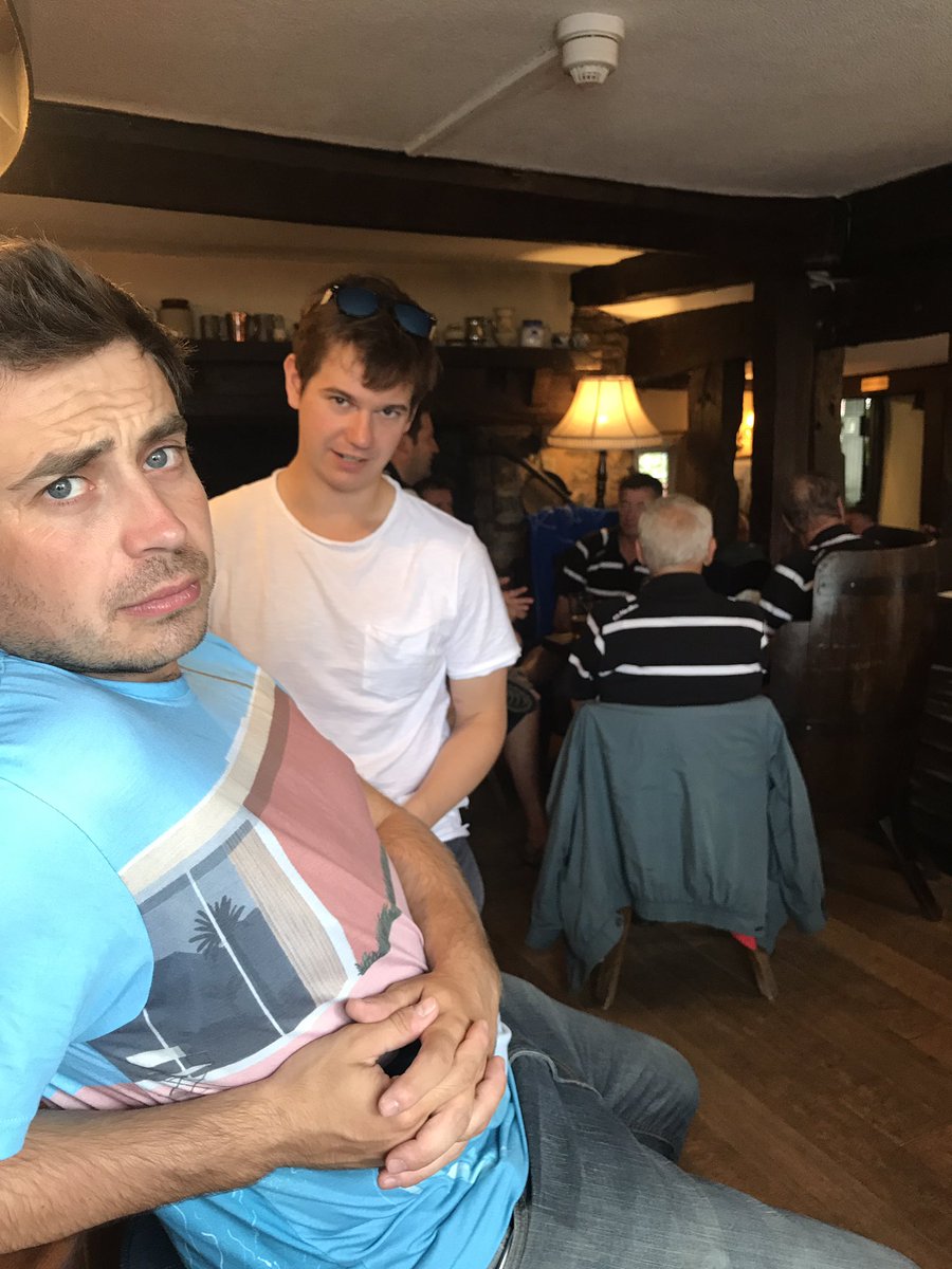 Eclectics67's tweet photo. Rained off @BuilthWells_CC #pubday #weobly #salutationinn https://t.co/hMVzSliJBS