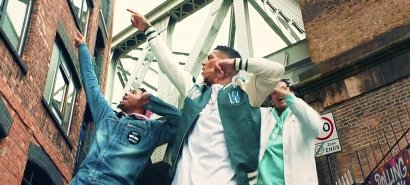 Still trying to master the #UpInHere dance…💃 Might have to invite <a href="/nathan_lewis/">Nathan Lewis</a> &amp; <a href="/JayLee_Official/">Jaylee</a> &amp; <a href="/kieranalleyne/">Kieran Alleyne</a> for a lesson...