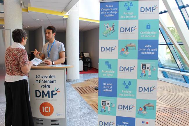 Cpam_67's tweet image. Il a déjà convaincu 80 000 Bas-Rhinois ! 
Ouvrez votre #DMP @CliniqueRhena les 7, 14 et 16 août de 8h à 13h et de 14h à 16h30.#BasRhin