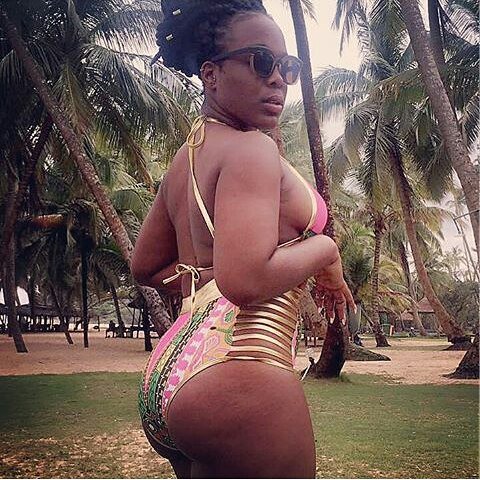 gossipng's tweet image. #MoetAbebe responds to critics of her stretch marks... dlvr.it/Pb1h4X