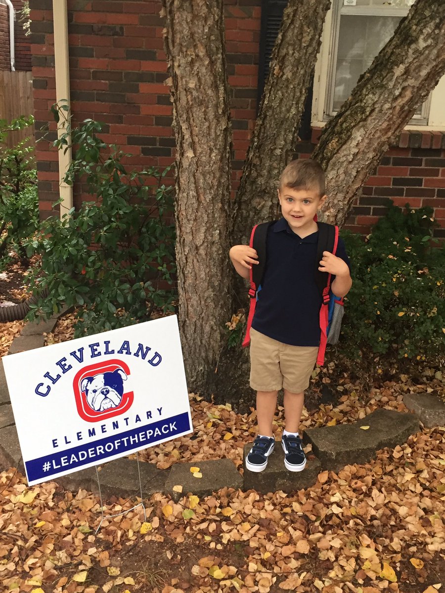 lparks72's tweet photo. The cutest Cleveland Bulldog ready to go to Pre-K @OKCPS #okfirstday https://t.co/KXO1IF9Spq