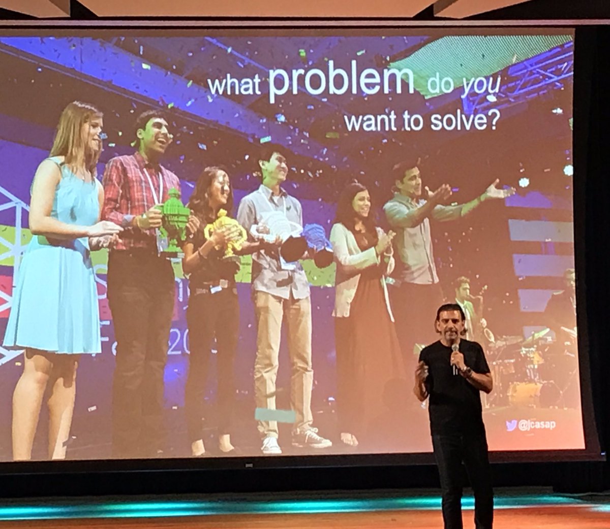 LIsraelsen's tweet photo. Don't ask kids what they want to be when they grow up.  Instead ask what problem do you want to solve? #oneccps #edtechccps #GoOpenVA https://t.co/EliycH7K6l