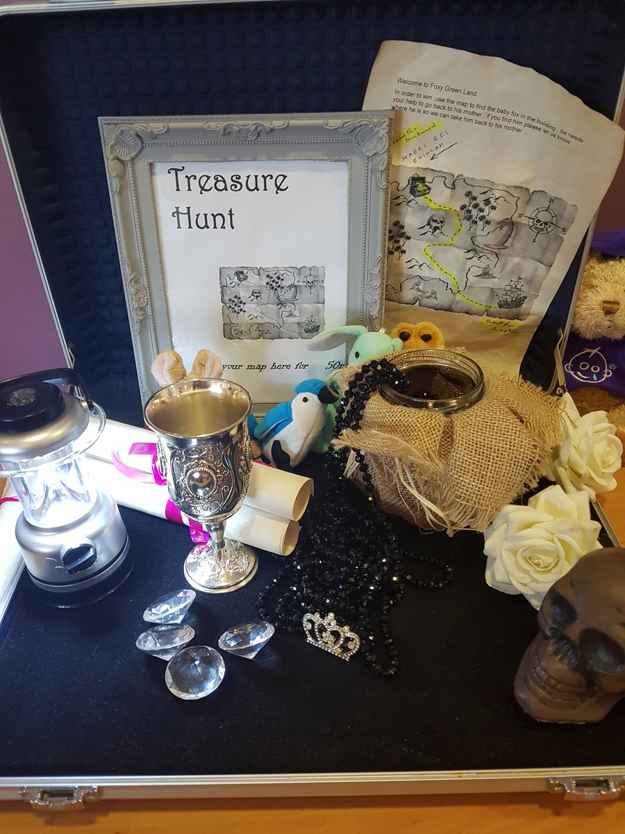 ounis_w's tweet photo. Welcome to Foxy Green Land treasure hunt at Watford Croxley Green @N_home_counties @GreatOrmondSt @SDEBDD @gosiamera @premier https://t.co/LsXV5cIpbi