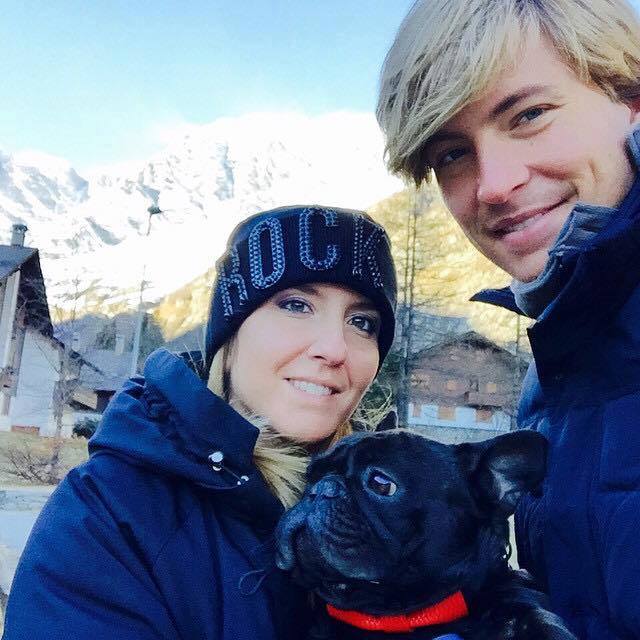 Fiocco, anzi fioretto azzurro!🤺 <a href="/ValeAspro/">Valerio Aspromonte</a> e <a href="/carolinaerba/">carolina erba</a>☘ sono diventati papà e mamma di Leone! 🦁 Auguri!❤ #ItaliaTeam
