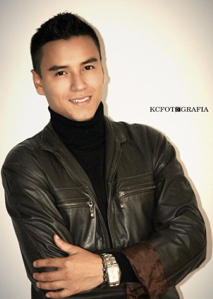 ArielRmodelo's tweet photo. Les comparto Algunas fotografias de mi renovación del Book y Mis nuevas Fotografias. un abrazo al alma #model #modelo #book #Actor https://t.co/uj02clDiVQ