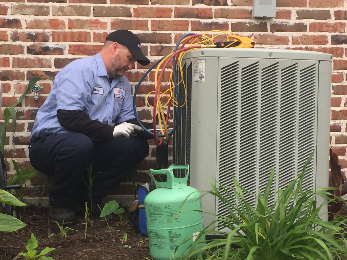 serviceexperts's tweet photo. #TuesdayTip Find out how the #R22PhaseOut affects you: https://t.co/UoXSYYyDbJ
#serviceexperts #hvaccompany #airconditioning #ACTips https://t.co/0M1SNlDy0r