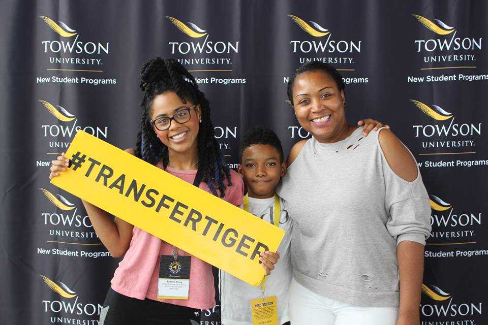 TUFamily's tweet photo. Check out these spirited #transfertiger families from Thursday's orientation! https://t.co/y8zoAF3oZg