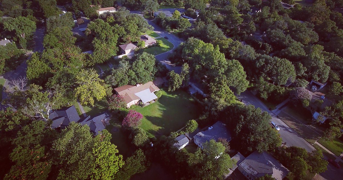 desserthound's tweet photo. Enjoy the view! https://t.co/36PVhBfAlr com #realestate #templetexas #beltontexas #saladotexas #austin #austintx #austintexas #dji #djip4 https://t.co/USrOMPOAfM