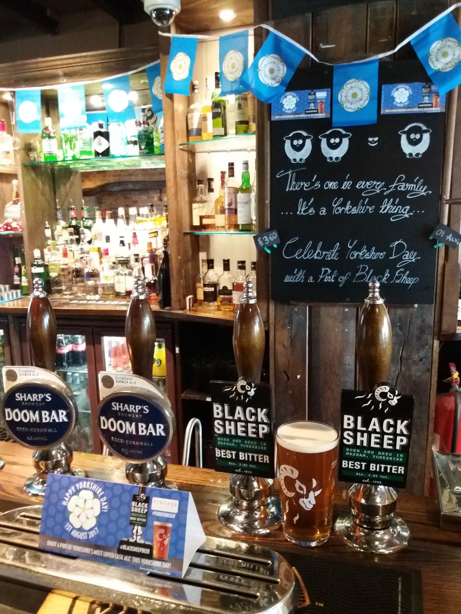 sprotbroughboat's tweet photo. Na'then get thissen dahn t'Boat Inn an' celebrate Yorkshire Day wi' a crackin' Pint o' Black Sheep Bitter.

@BlackSheepBeer #YorkshireDay https://t.co/6e5dIY904f