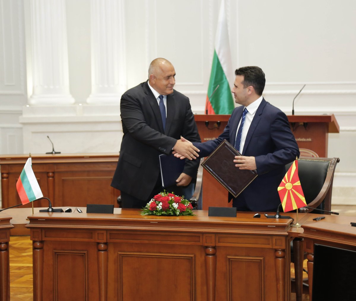 BoykoBorissov's tweet photo. Signing the Friendship, Neighborhood and Cooperation Treaty #Bulgaria and #Macedonia chose to look forward to a better future https://t.co/NHObj5HK0O