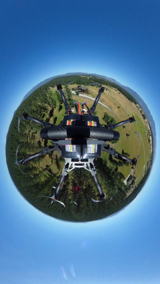 quadrocopters's tweet photo. ALTA 8 powered by Quadropower. #tinyplanet #freeflyers #alta8 #drone #quadropower #dronestagram #weflyeveryday @freeflysystems
#uav #uas https://t.co/ZCVRvGgCjO