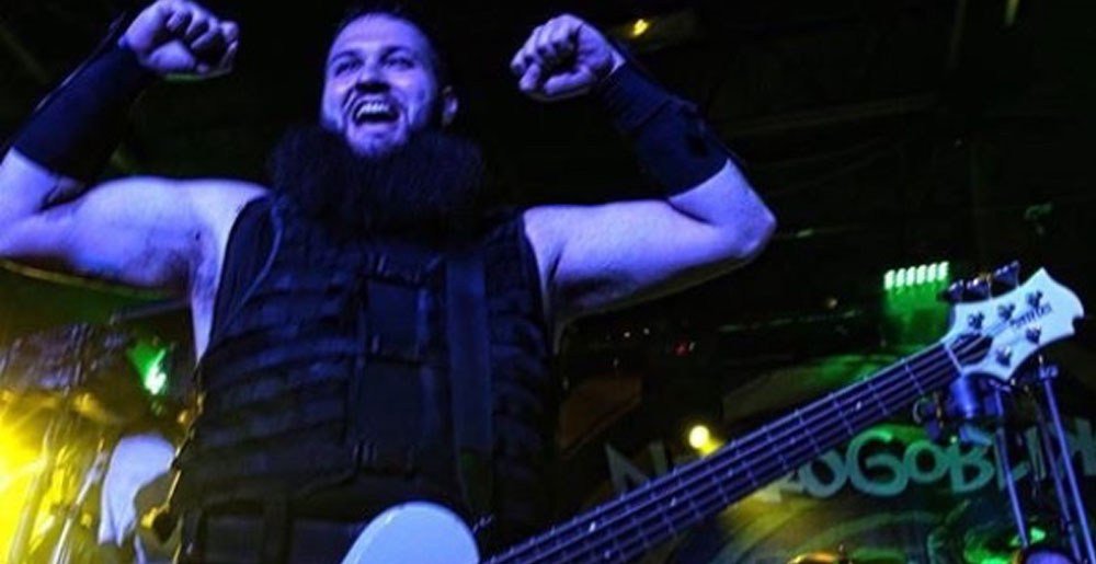 Urizen Bassist / Tomcats West Owner Rustin Luther Has Passed Away From Brain Cancer metalsucks.net/2017/08/01/uri…