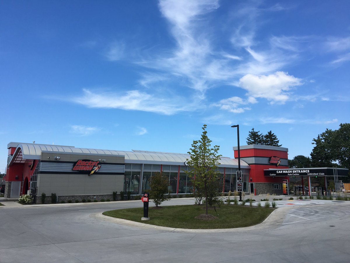 RBI_Structures's tweet image. One of our latest @tommycarwash projects recently completed in Racine, WI.