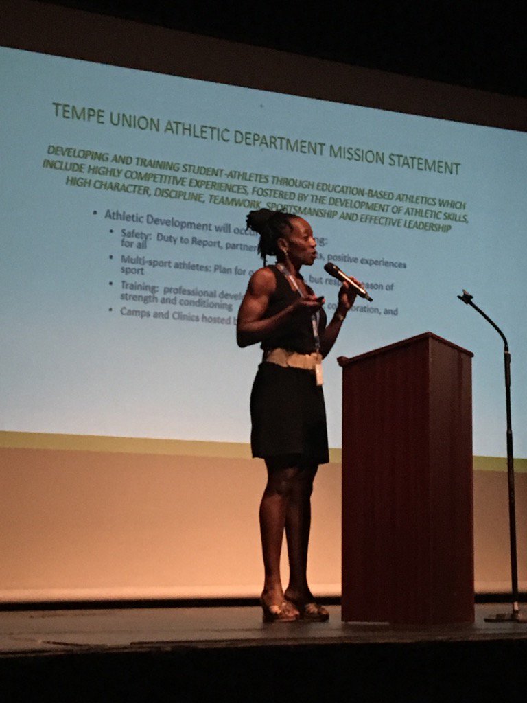 TUHSD_News's tweet photo. Our district's athletic director @abattle2 speaking w coaches abt our mission to support and develop student athletes https://t.co/yokoWD3kch
