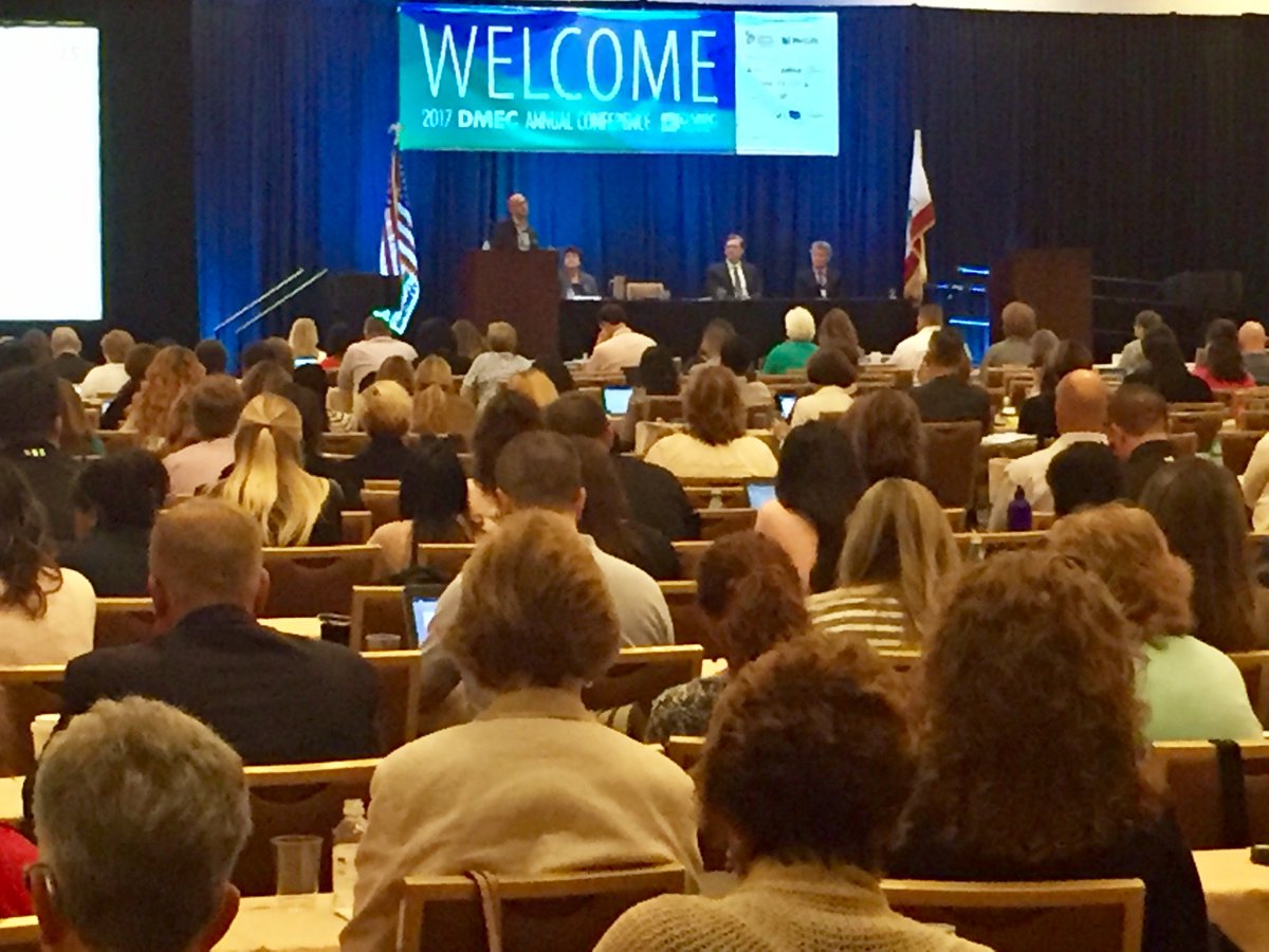 IMEProvider's tweet image. We really enjoyed @AmericanAir and @MetLife's talk on Evolving Leave Laws at #DMEC2017!