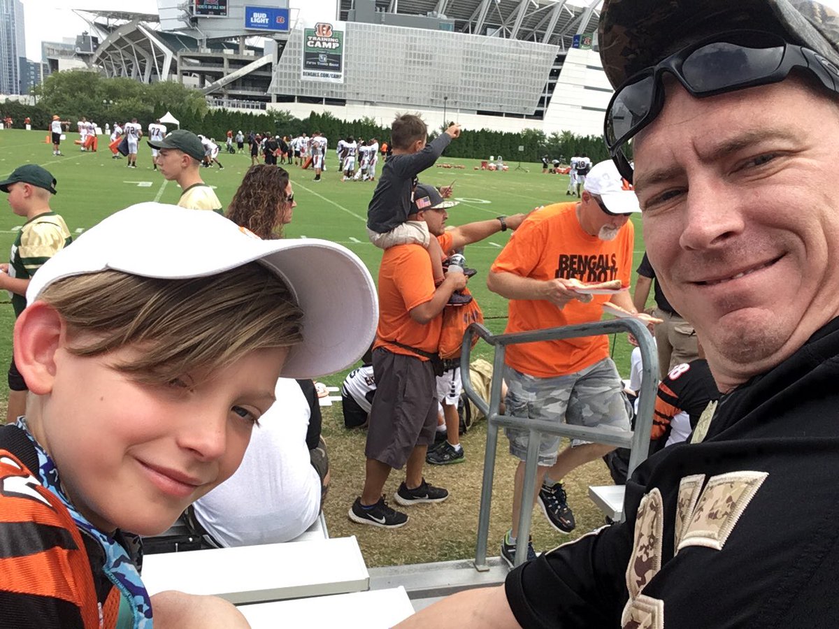 cconley07's tweet photo. Watching the WhoDey boys practice! https://t.co/n2iuhAQ7dG