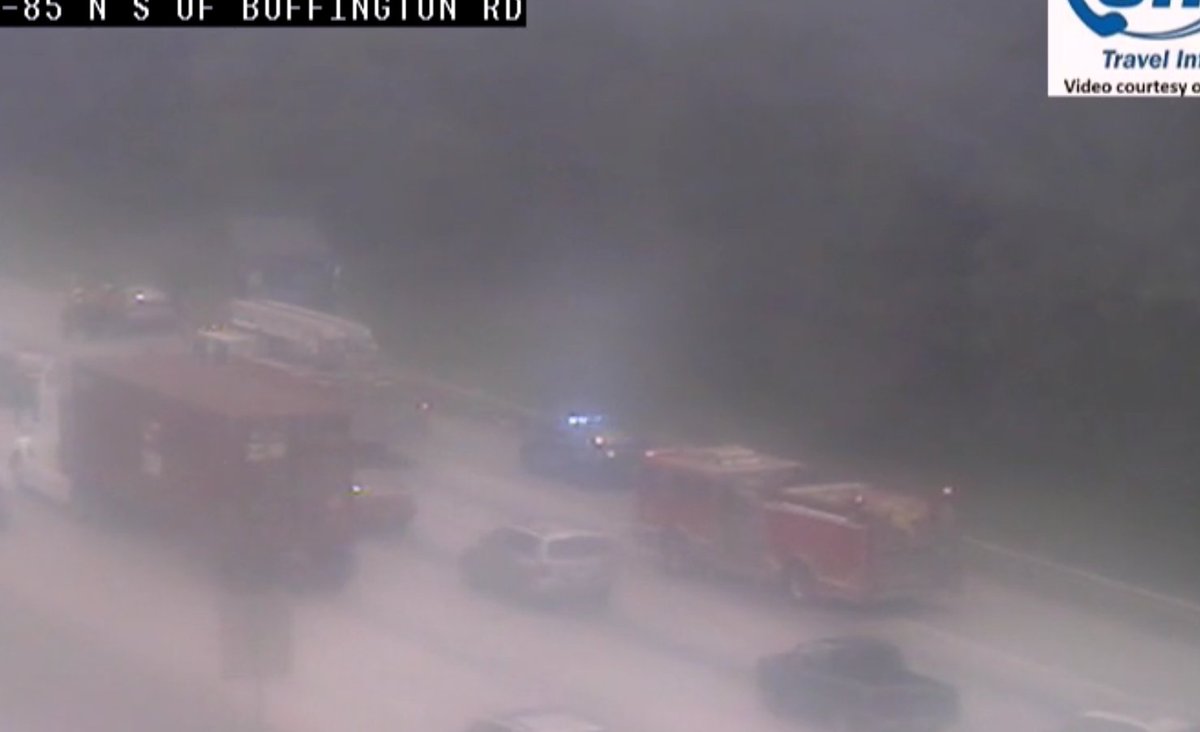 Fulton Co: Crash now in the right lane on I-85/sb before Flat Shoals Rd (Exit 66). It's a sea of brake lights leaving I-285. #ATLtraffic