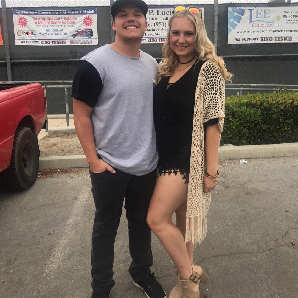 daltonhackworth's tweet photo. Happy national girlfriend day to the best girlfriend i could ask for❤️ i love you😘 https://t.co/IH5YiBItax