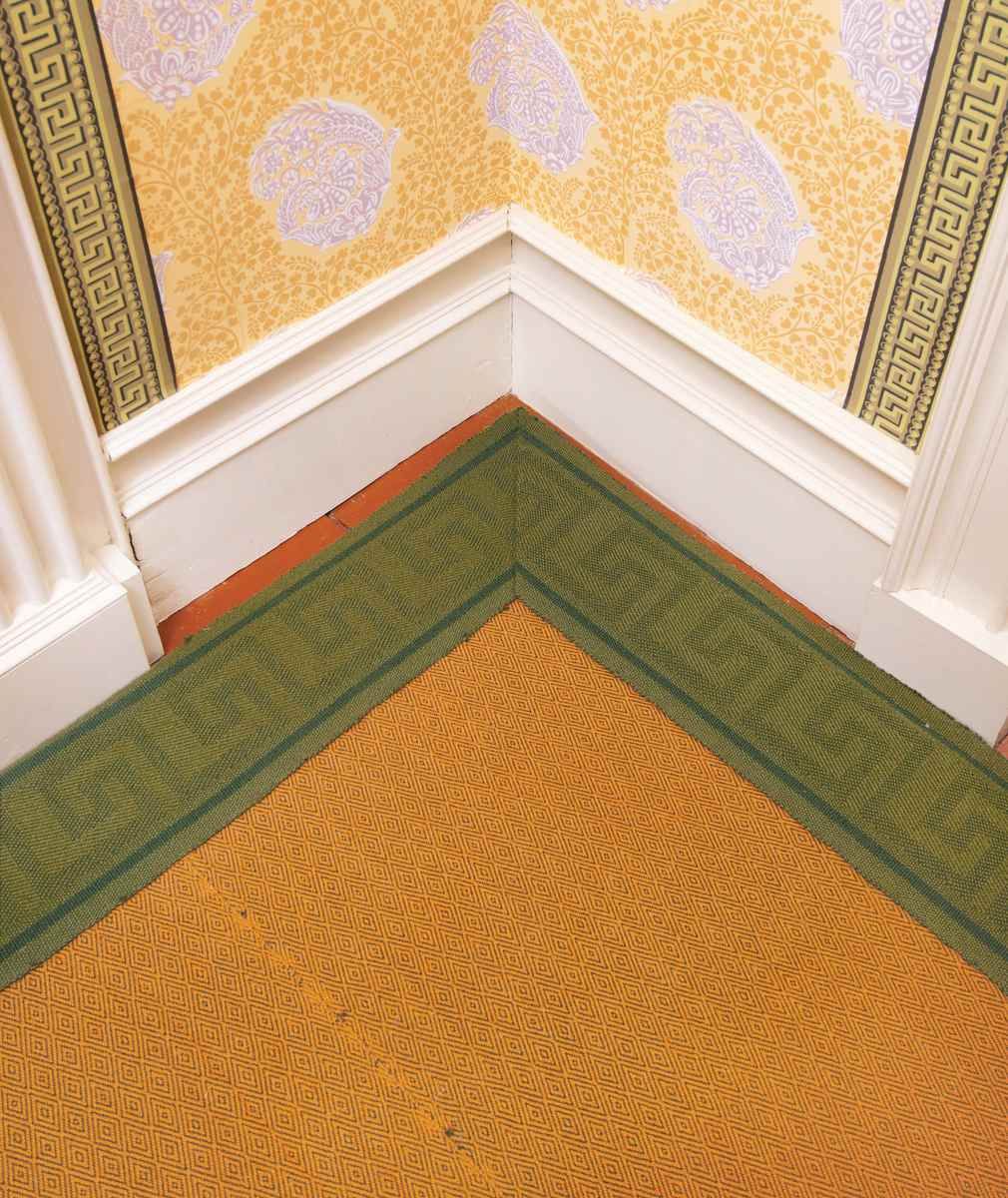 A review of the “unseen” floor coverings of early America. Spnrd by: The Persian Carpet buff.ly/2vpXWJI