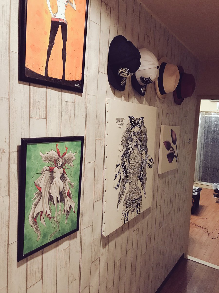 O Xrhsths Jbstyle Sto Twitter 壁紙を張り替えた廊下に 床に置いたままだった過去の個展での売れ残った可哀想な原画を飾ってみましたw 花のキャンバスははニトリの安いやつ 雰囲気変わって気分も明るくなるわ O Xrhsths Jbstyle Sto Twitter 壁紙を張り替えた廊下に 床に置いたままだった過去の個展での売れ残った可哀想な原画を飾ってみましたw 花のキャンバスははニトリの安いやつ 雰囲気変わって気分も明るくなるわ