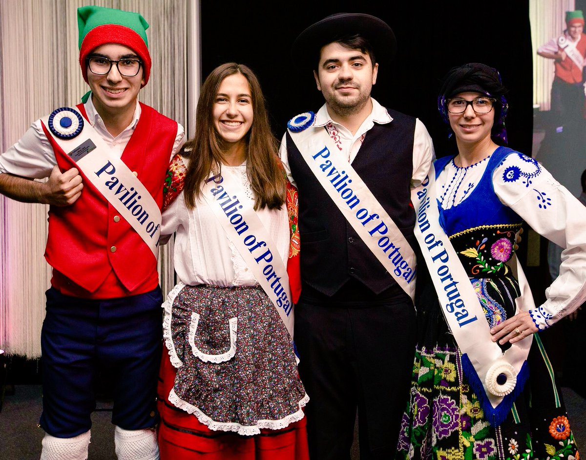 PortugalPav's tweet photo. Our 2017 .@Folklorama ambassadors #pavilionofPortugal #Folklorama48 #culture https://t.co/JvDIbKoW6G