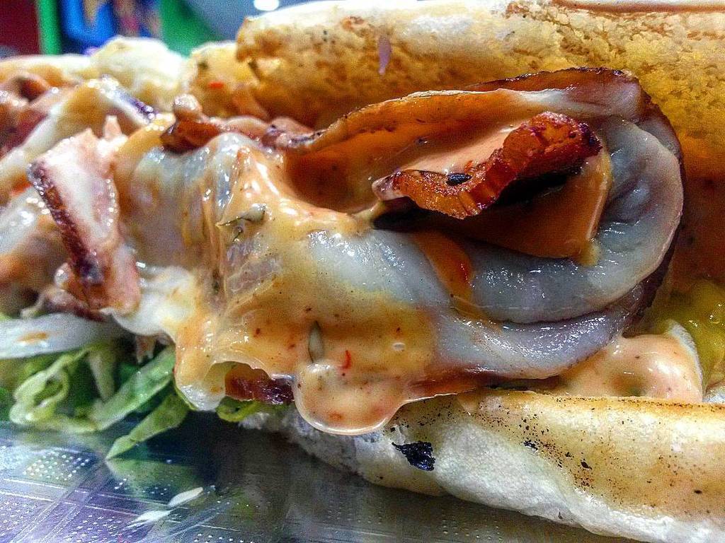 The Smoke Stack. Hickory smoked Turkey, Apple wood Smoked Bacon, Smoked Chipotle Aioli and Smoked Itallian Provolo… ift.tt/2ugz2Hu