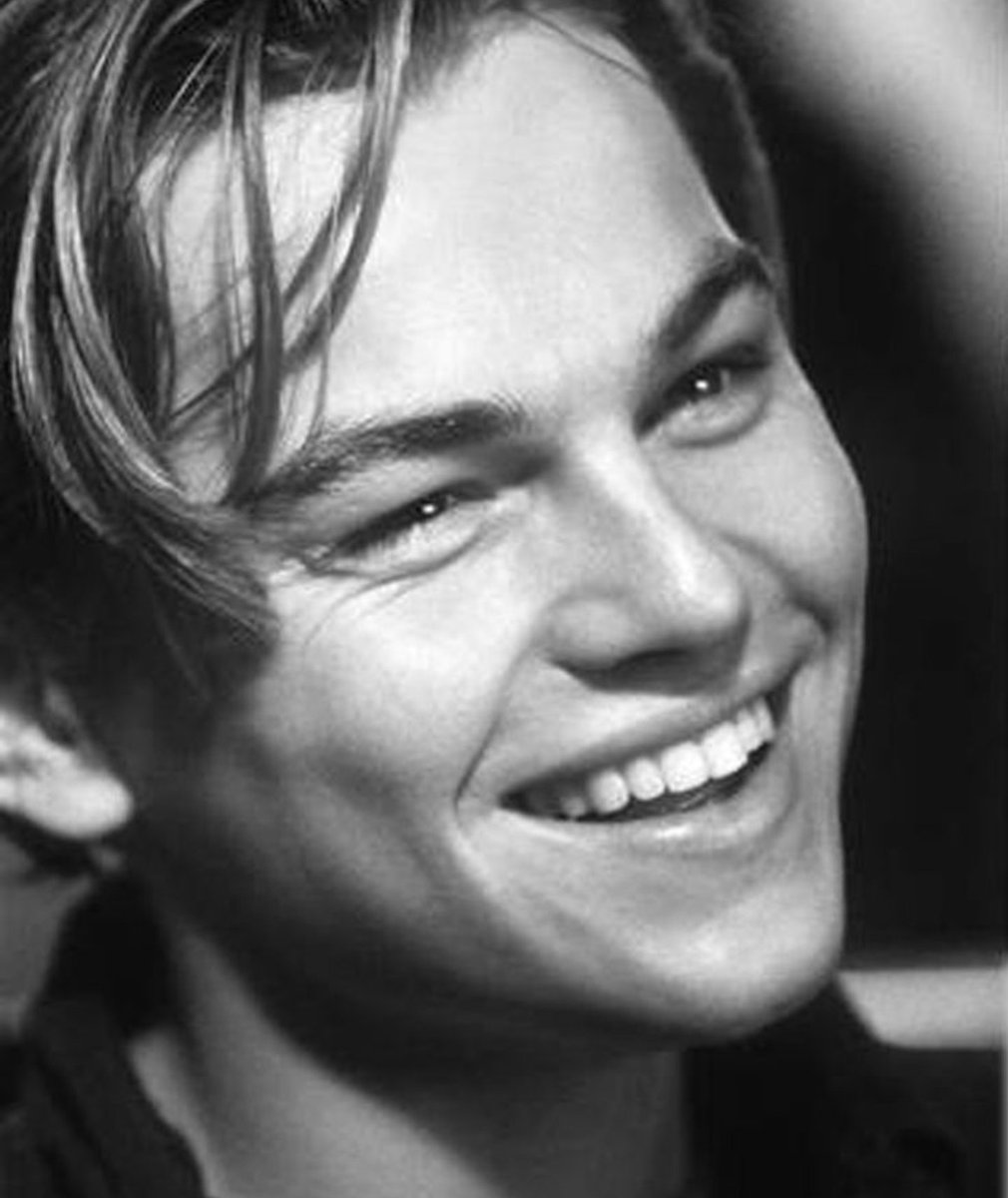 ItsSarahPerry's tweet photo. Young Leo Dicaprio is life. https://t.co/CTn6xA0HXD