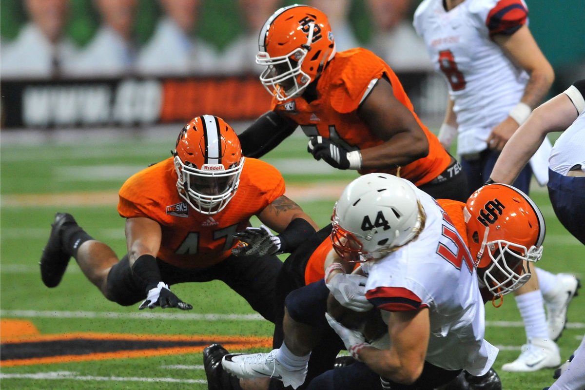 MD_Guernsey's tweet photo. Next up on the count of ISU's top 10 impact players: @mojenkins47 and @ScoobyReynolds9 -- https://t.co/u7hUAgEvUE
#BigSkyFB https://t.co/Bzo7AM7ZRt