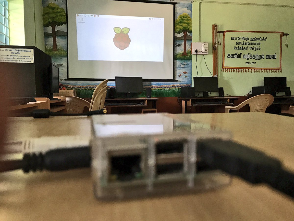 GauthRaj's tweet image. @Raspberry_Pi in action at a rural govt school during our #Digital Literacy campaign @CoderDojo @peter0shea