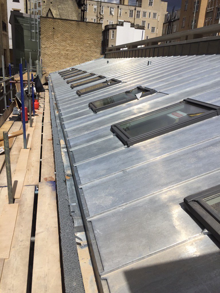 andrew bell tweet media