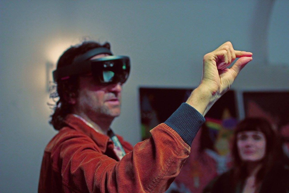 jamesemarks's tweet photo. PsychFi &amp; @DoubleMeVR had a blast in mix of @breakingcon @behindthebeats @robosavvy @CreatorsProject #CosmicMushroom &amp; #VirtualAwakening https://t.co/fBYHiHUyZi