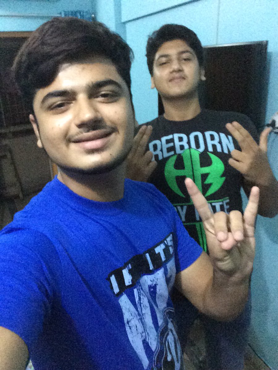 maaznasir1998's tweet photo. Happy birthday @NovairAhmed316 bro may you have many more 😘#ifitsnotP1 #theydontwantnone #Rebornbyfate #Hardydros https://t.co/uMQ9mbowJk