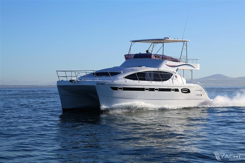 TheYachtMarket tweet media