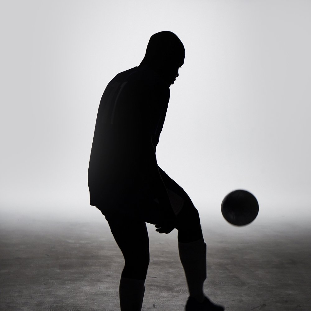Bark&Bite (@bark_and_bite) on Twitter photo C O M I N G S O O N #NewWork Credit: <a href="/JONSHARD/">JON SHARD PHOTO</a> #photography #Football #blackandwhitephotography #soccer #agency #photoshoot #Production C O M I N G S O O N #NewWork Credit: <a href="/JONSHARD/">JON SHARD PHOTO</a> #photography #Football #blackandwhitephotography #soccer #agency #photoshoot #Production