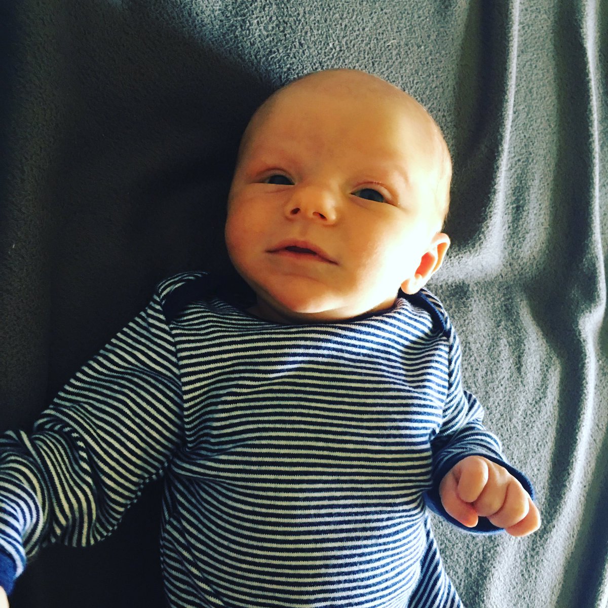 jessi_compton's tweet photo. This little guy has changed my whole outlook of life in just one week! Happy O N E week bday my little man! https://t.co/3PmrZHPPwp