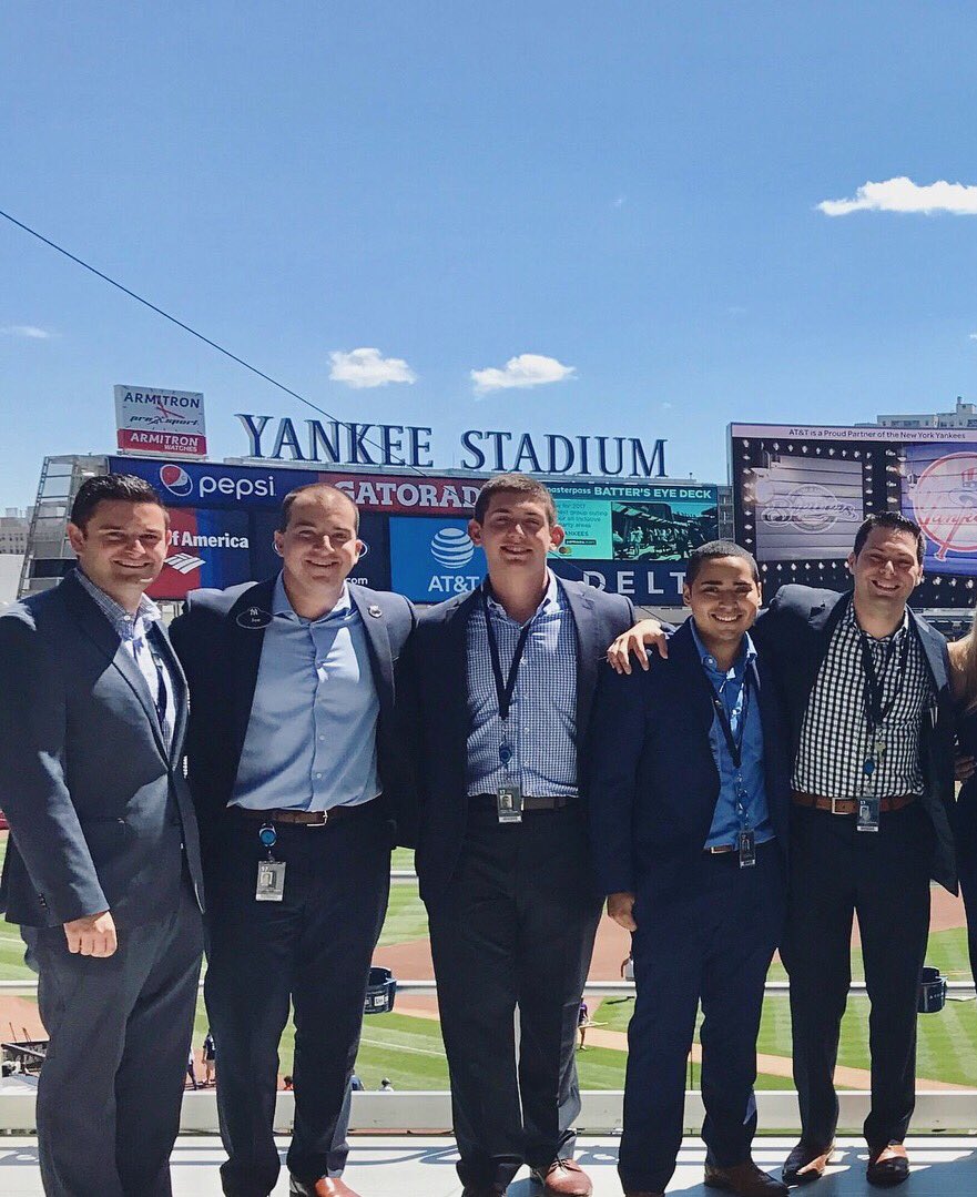 PhiGamFSU's tweet photo. Proud/jealous that Brother Matt Aber interns for the Yankees ⚾️🗽

https://t.co/Vv7cj9j7XX https://t.co/zMMWkpUXE7