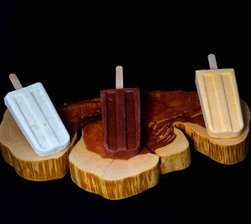 Remedyicecream's tweet photo. Coco Beware - Lime Coconut ~ Rocky Mountain Fudgesicle ~ The White Bronco - Orange Creamsicles. #medicatedpopsicle #summersnotoveryet https://t.co/cOFuv1KJ9Q