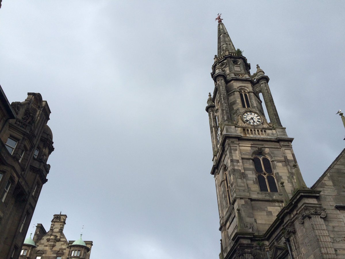 halekatie's tweet image. The @QuietoftheCrash cast are off at their tech rehearsal. Meanwhile, I&apos;m having a #WriteNowLive meet-up with @miggysworld! #ProjectJuggling