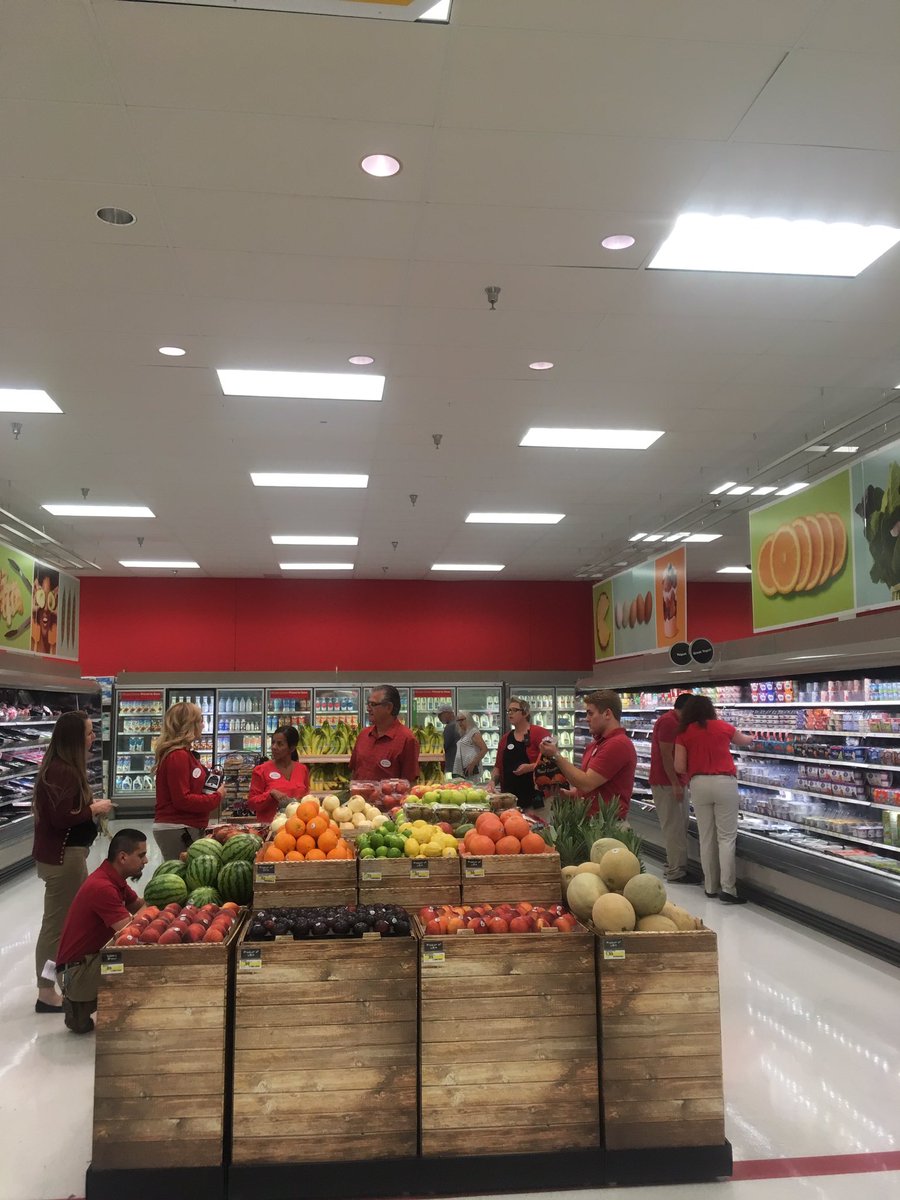 #growerbox training! Thank you so much <a href="/erikacalahan/">Erika Calahan</a> and #T614 team for hosting! @drew_arrington <a href="/angel_yanke/">Angel</a> <a href="/ginajoosten/">Gina Joosten</a> #D250