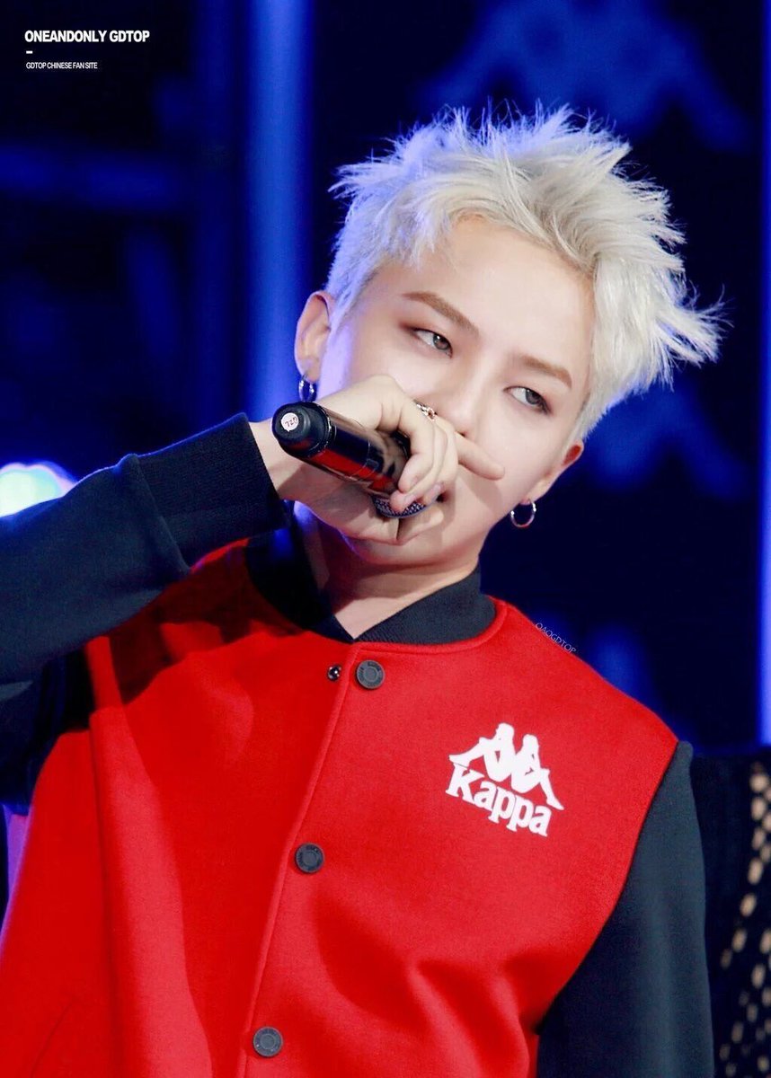 BIGBANG_081812's tweet photo. みんな起きてぇぇえ！🐓☀️

#VIPs #FanAmryFaceOff 

起きてる人RTおねがいします💦 https://t.co/jVL4QiHHTO