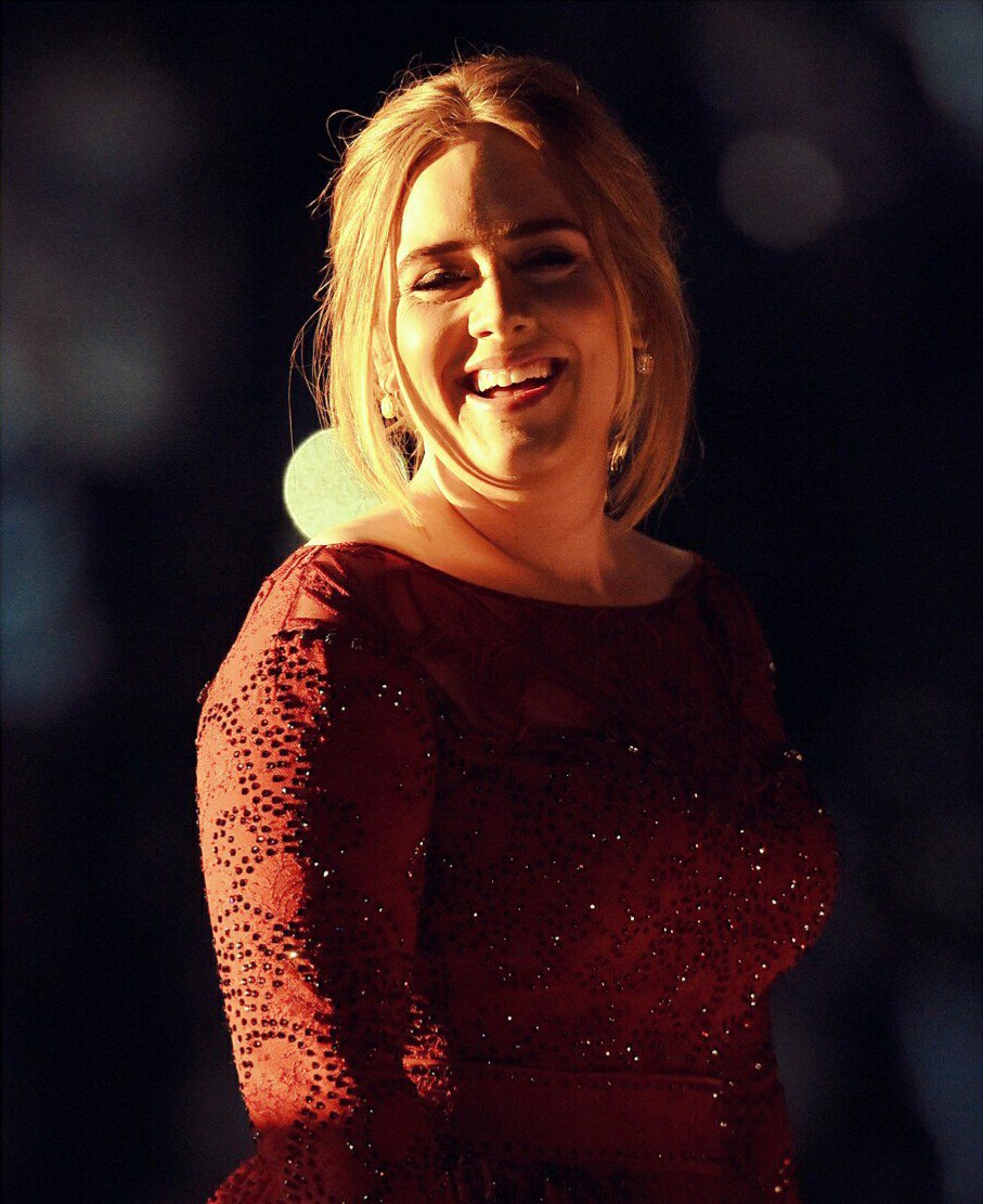 besttofadele's tweet image. her smile makes me so happy