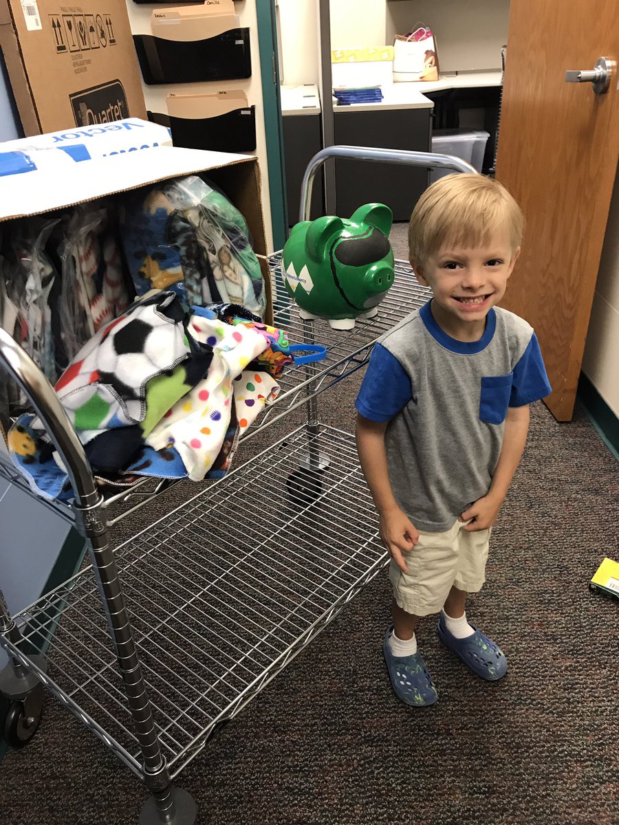 FACSwithTrob's tweet photo. Today Max got to donate the change he collected at his birthday & the NICU smocks made by LKMS 8th graders @ChildrensMercy #teachgenerosity https://t.co/n3Mf0yhcRS