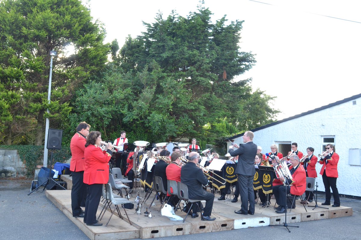 St Keverne Band tweet media