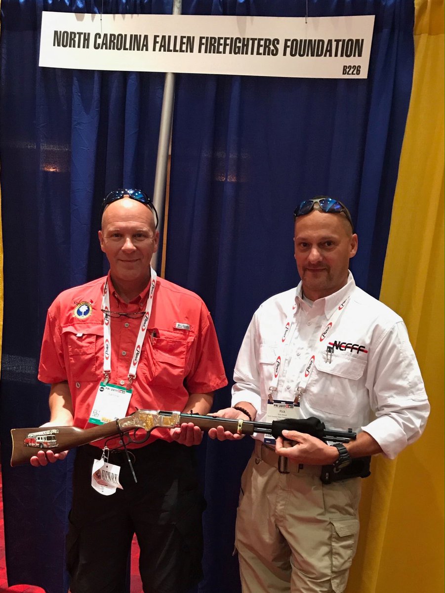 firechief220's tweet photo. Thank you North Carolina Fallen Firefighters Foundation! #FRI2017 Awesome Henry rifle! https://t.co/sqCMePZ6N3