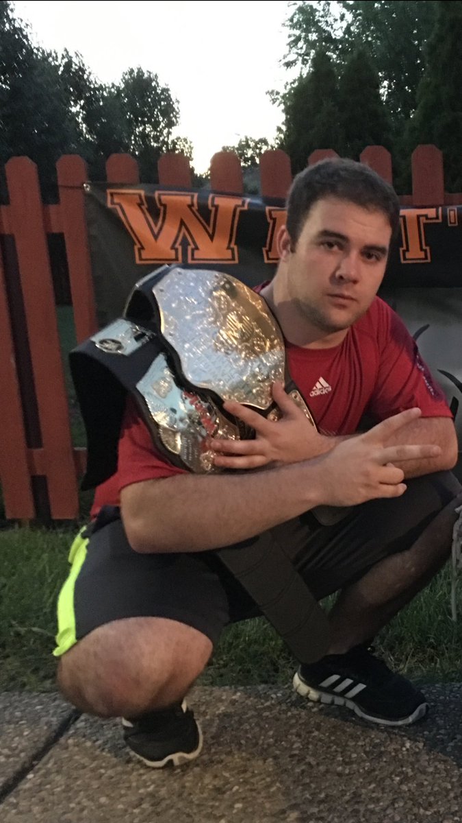 RealHellmueller's tweet photo. ATTENTION!! All #WALTSGym members, @THATmanGIBBY has been MIA. He's a former champion and 1st ballot HOFer. #HelpFindGibby https://t.co/gyB5fetxnx