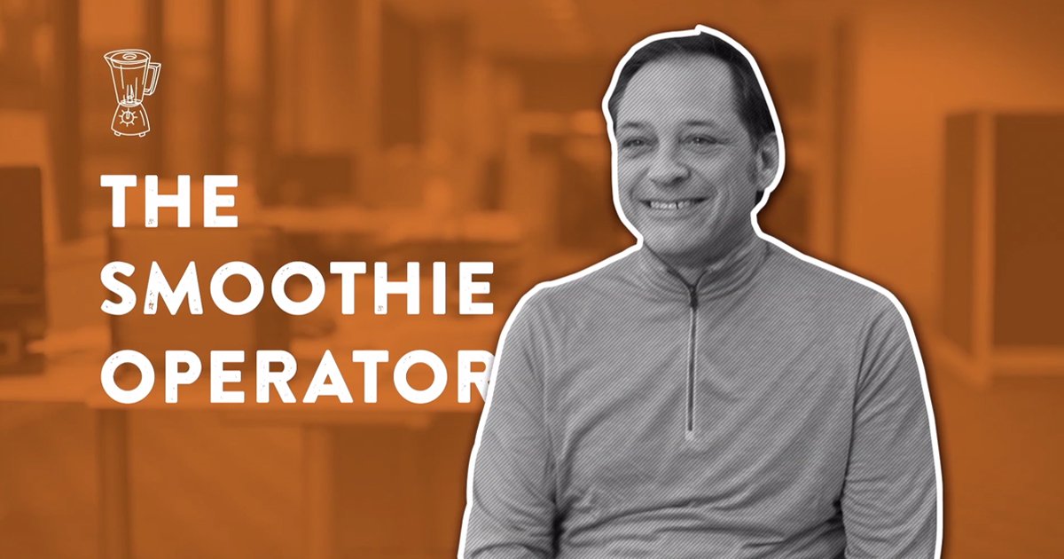 leolambertcat's tweet photo. Trying to lose a little weight and look younger with smoothies? Check out the Smoothie Operator! #LuvoContest - https://t.co/ZxZHONVvFk https://t.co/Y5NgDaOG7R