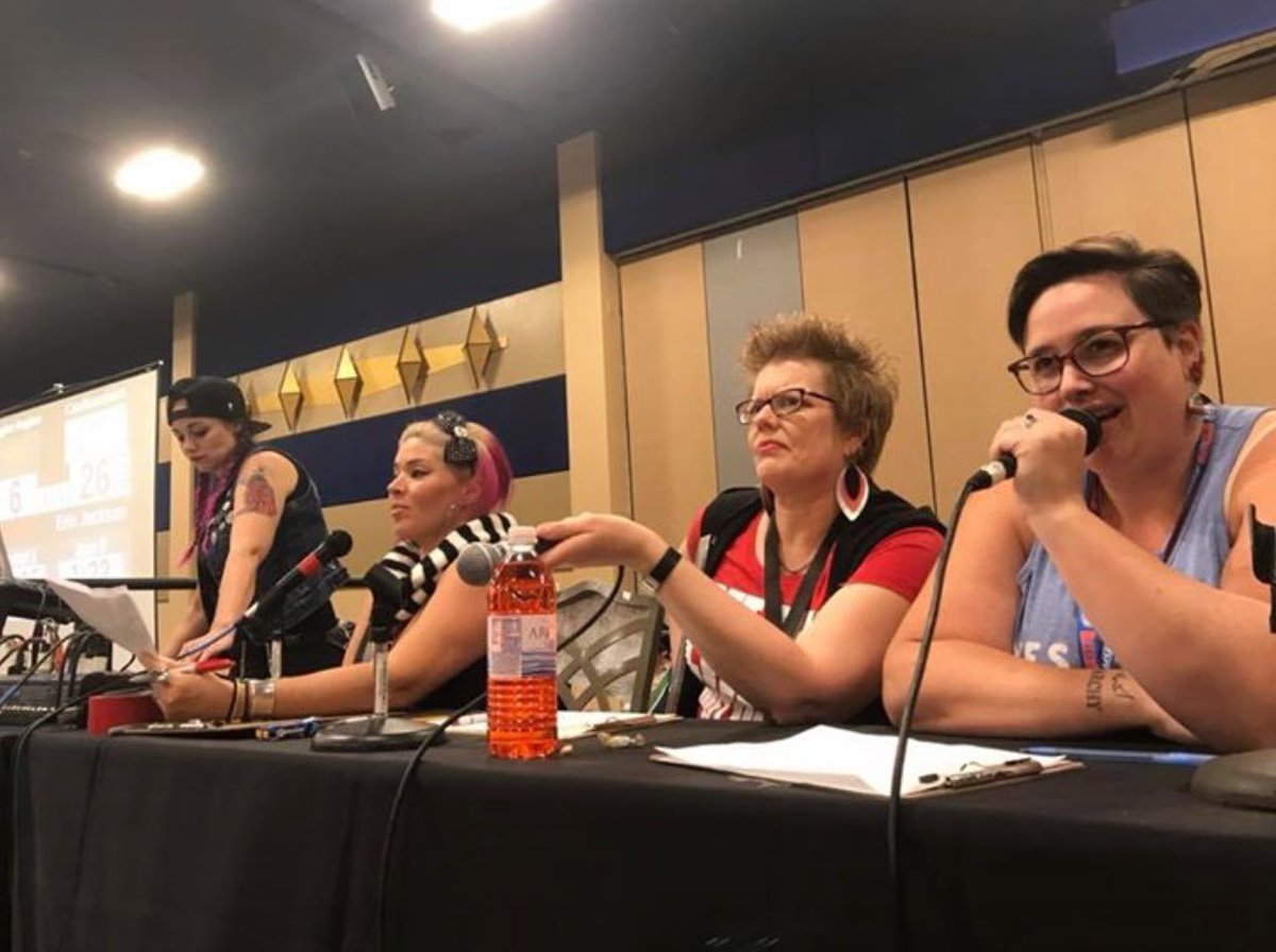 RollerconMC's tweet photo. The @vagineregime vs CaulkSuckers game at #RollerCon2017 w/Lady Scratch spinning and LL Cool Jade, Tara Armov and Rosetta Stone calling. https://t.co/A1u3awnzlD
