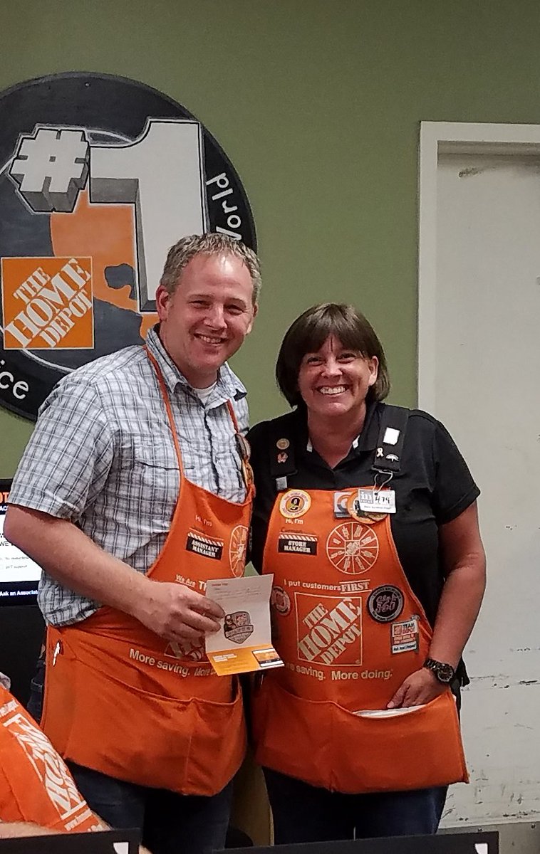 Way to go Jesse! Celebrating Silver! <a href="/cvalade33/">Carmen Valade</a> <a href="/LaurelHappe/">Laurel Happe</a> @JesseWilkie007 <a href="/MatthewZacek/">Matthew Zacek</a>