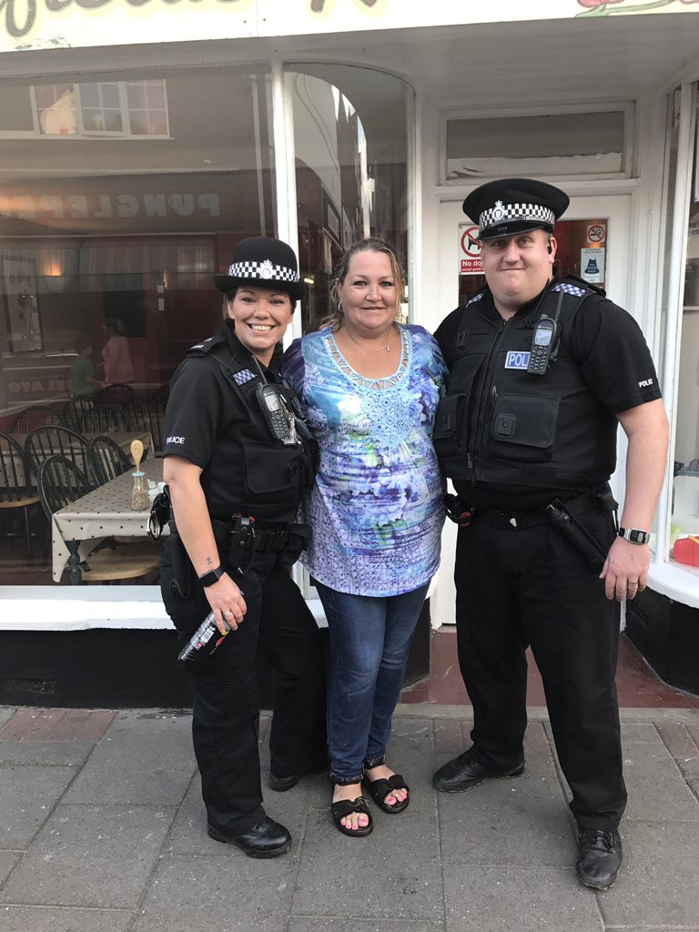 NorfolkSpecials's tweet photo. S/Sgt Chambers & SC Thomas #sheringham carnival. Happy to have #selfieswithcops this lady from USA Police dept having a great evening #7910 https://t.co/RRMzIE0cER